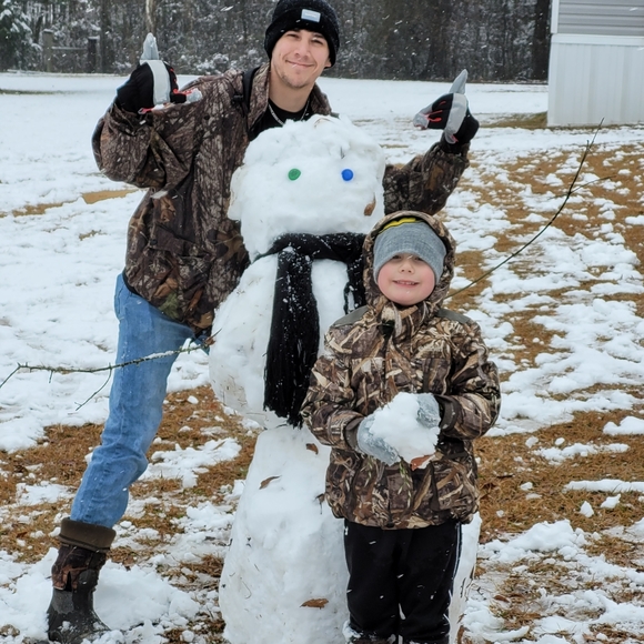 Meet your posher, Montana - Picture 2 of 6